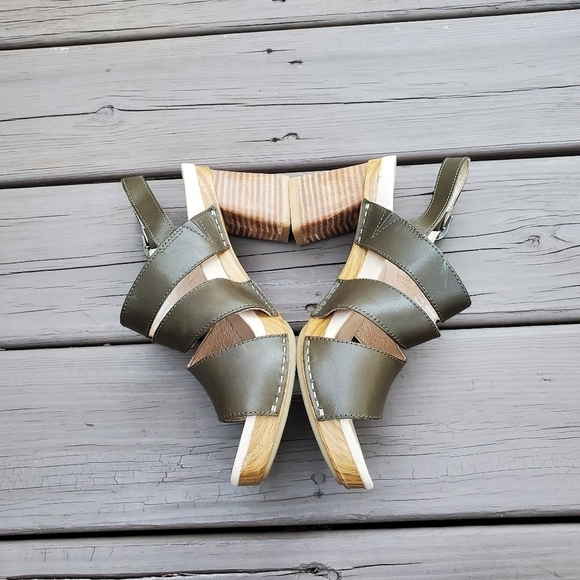 Dansko Professional Olive Green Leather Strappy Jesus Chunky Heel Sandals 39 - Picture 4 of 9
